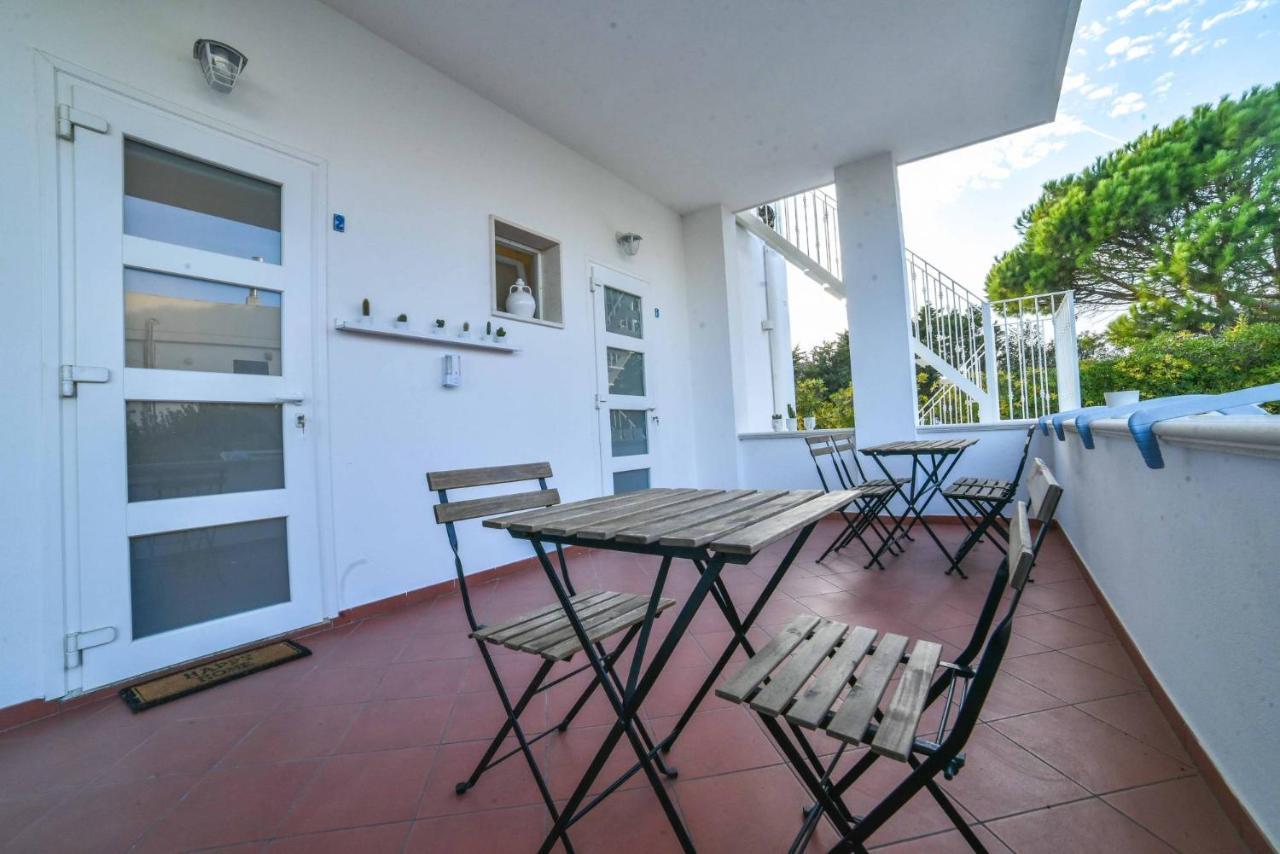 La Caletta Bed And Breakfast Торе Санта Сабина Екстериор снимка