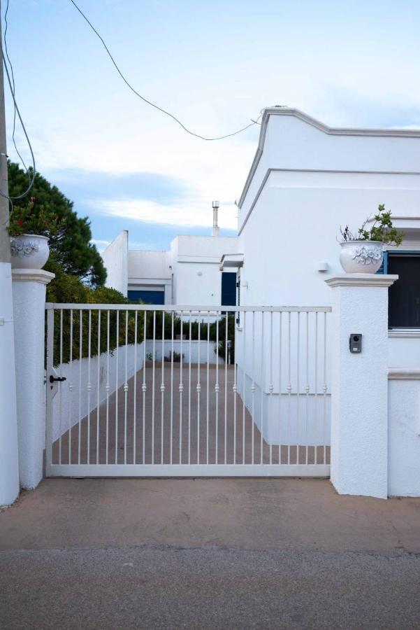 La Caletta Bed And Breakfast Торе Санта Сабина Екстериор снимка